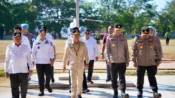 Kunjungi Desa Terusan Mulya, Agustiar Sabran Ikut Panen Raya