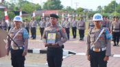 Upacara Pemberhentian Tidak Dengan Hormat (PTDH) terhadap seorang personel Polri di halaman Mapolres Katingan