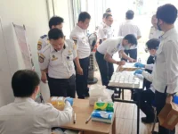 Pegawai KSOP Kelas III Rangga Ilung Palangka Raya Tes Urine