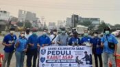 Kader GAMKI Kalbar Turun Jalan, Bagikan Masker untuk Warga
